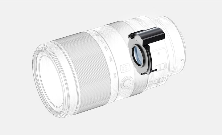 Image of XD Linear Motor in an APS-C lens